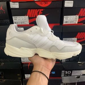 New Men’s adidas Yung-96 Shoes off White size 10